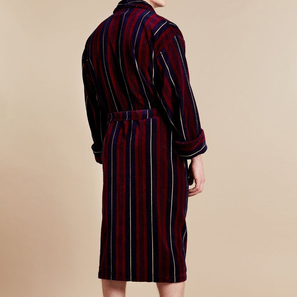 Why You Should Pack a Dressing Gown for Your Hospital Stay