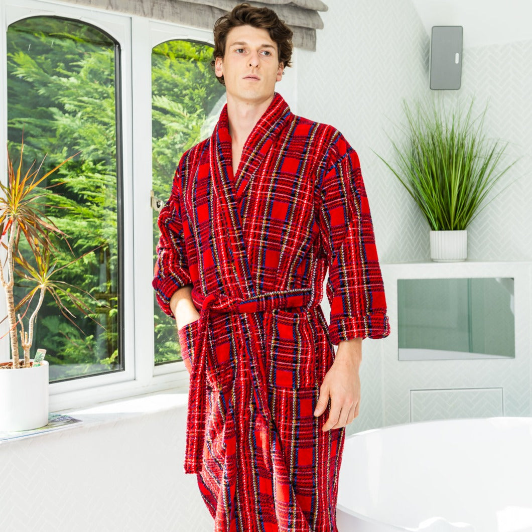 Lands' End Men's Flannel Robe - Medium - Rich Red Multi Tartan
