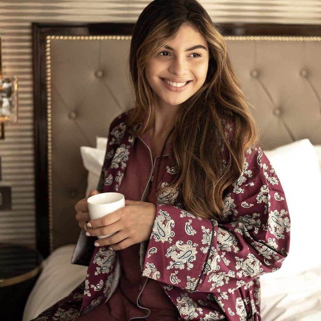 Lightweight Dressing Gown - Gatsby Paisley Wine | Bown of London